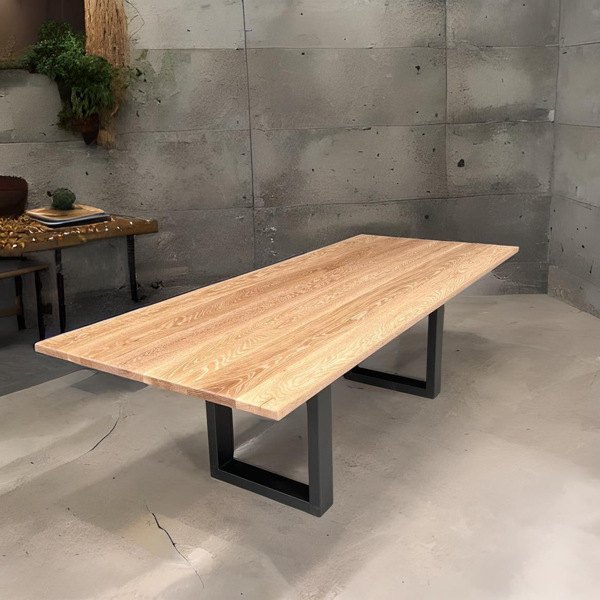 Forme Dining Table