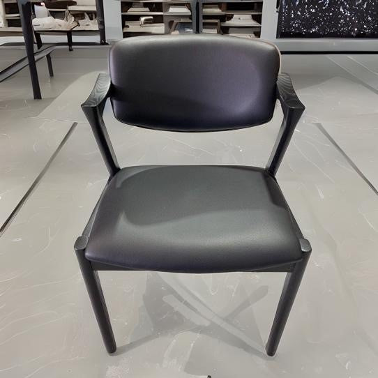 Varde (Black) Vinyl Seat