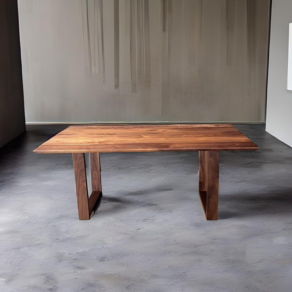 Arbre Dining Table