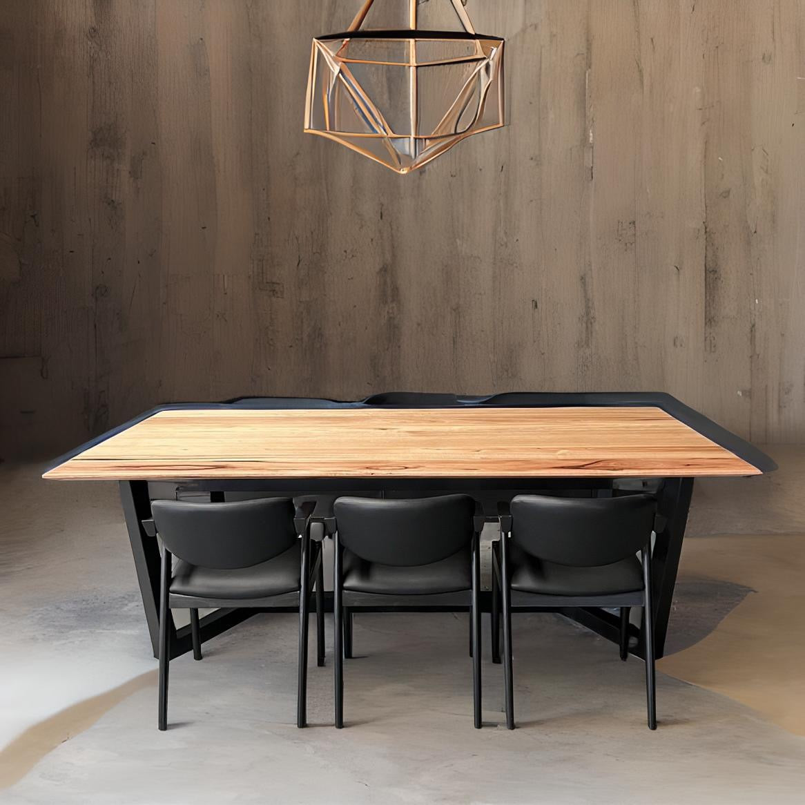 Shuki Dining Table