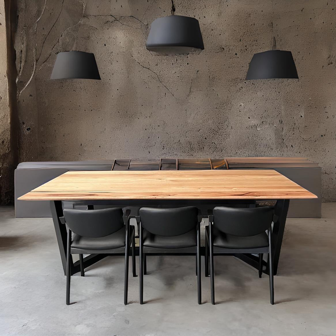 Shuki Dining Table