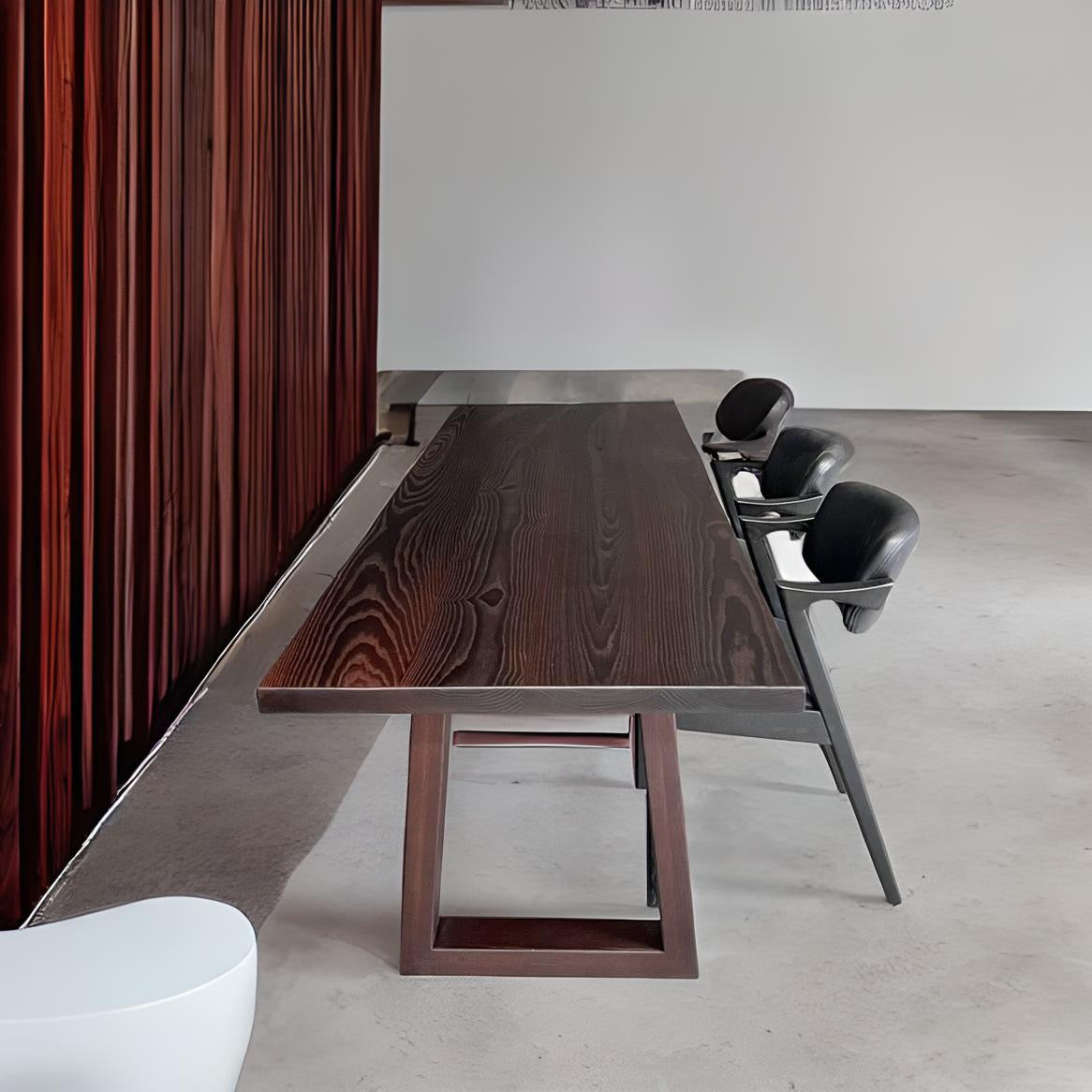 Rouge Dining Table