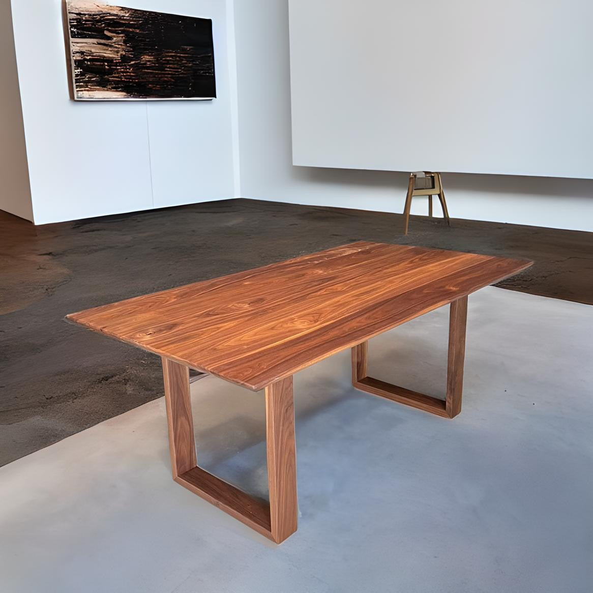 Arbre Dining Table