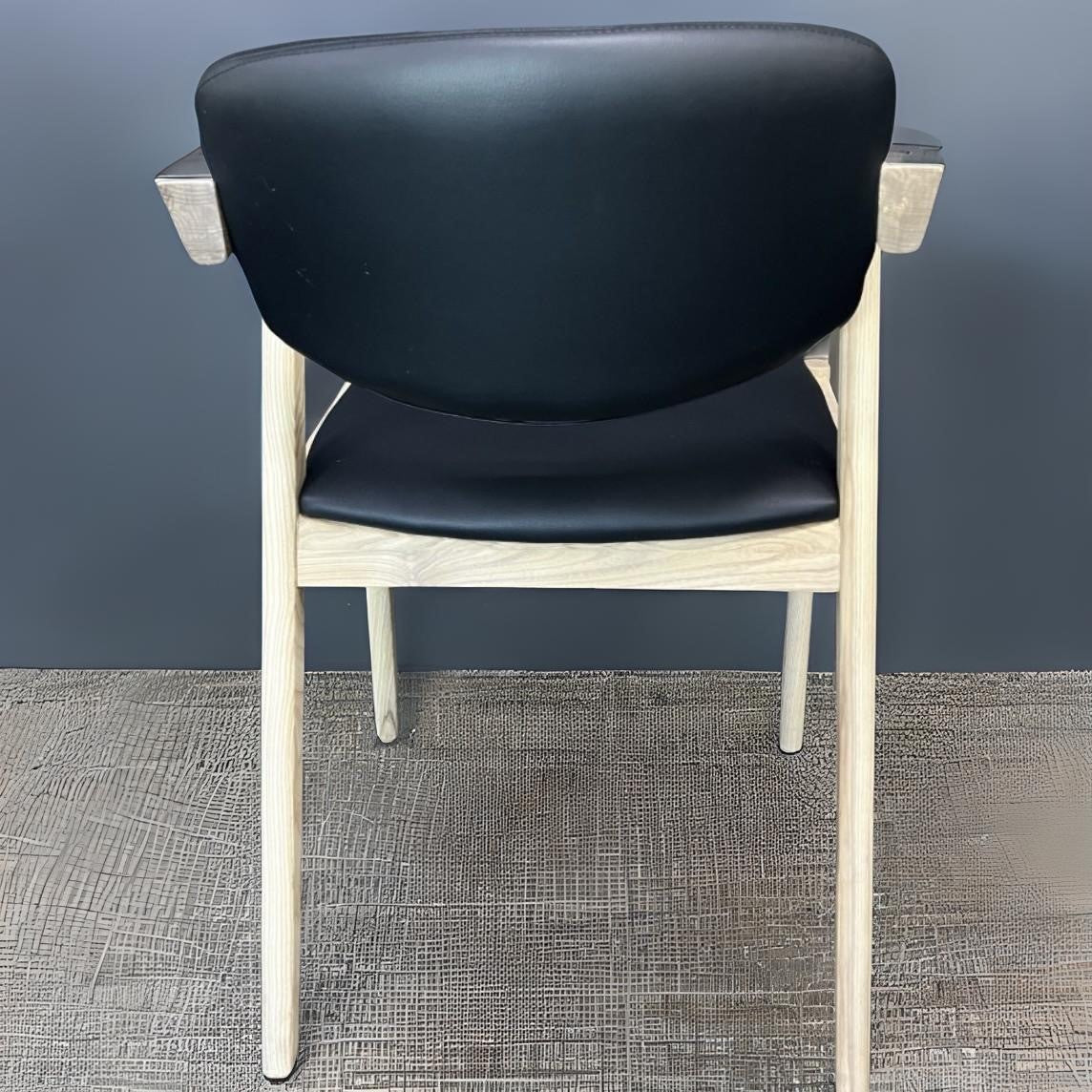 Varde Chair